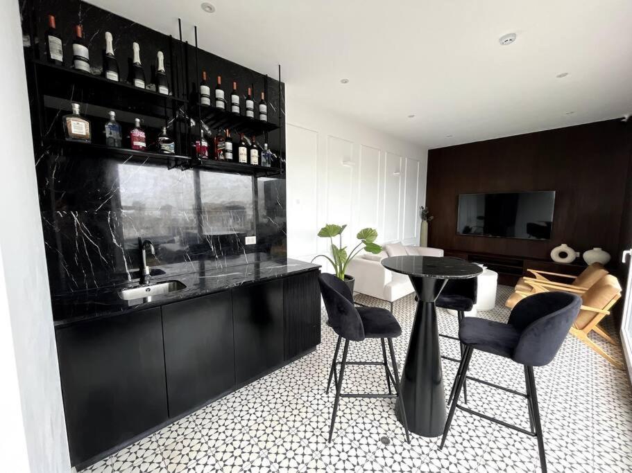 Luxury Apartment In Miraflores With Rooftop Pool Lima Exterior photo
